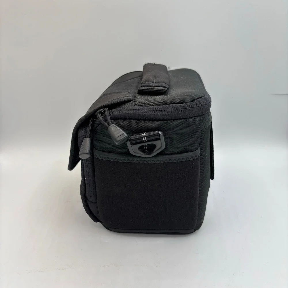 Lowepro Rezo 110 AW Camera Shoulder Bag Black DSLR Case with Strap